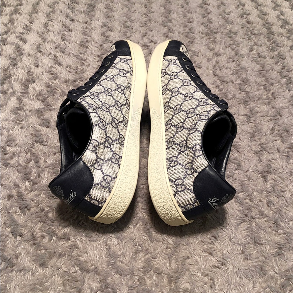 📦SOLD📦Men’s Gucci sneakers paid $465 size 10 - Picture 5 of 8